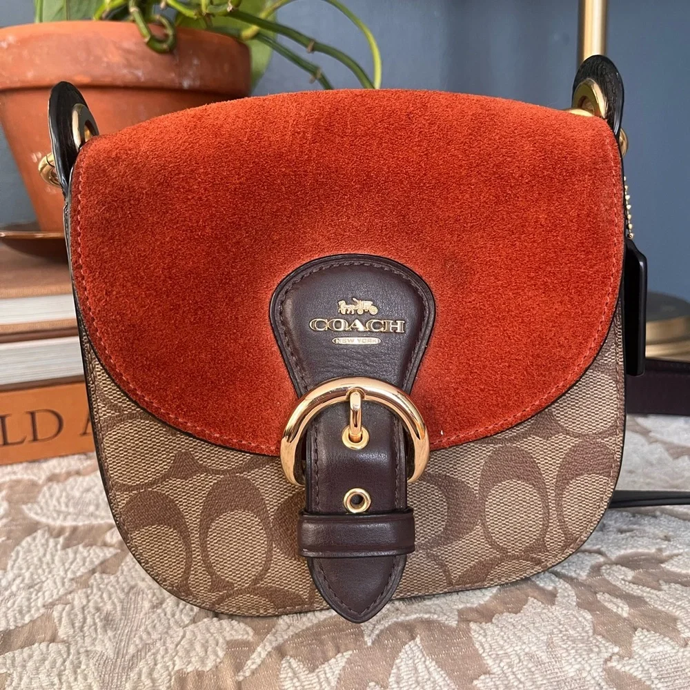 Coach Kleo compact crossbody suede and leather shoulder bag - Picture 3 of 12